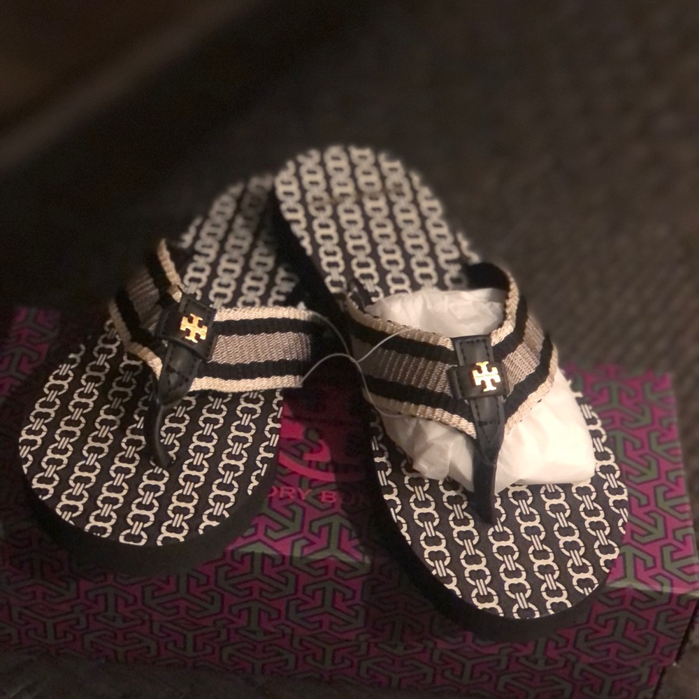 Women’s Tory Burch flip flops
